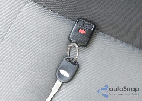 2005 Ford Escape Xls из США, поврежденный, VIN 1FMYU02Z55KA15202